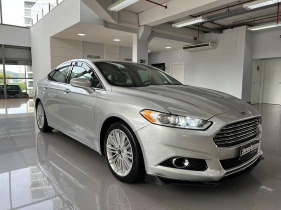 FORD FUSION 2.0 TITANIUM FWD 16V GASOLINA 4P AUTOMÁTICO FORD FUSION 2.0 TITANIUM FWD 16V GASOLINA 4P AUTOMÁTICO